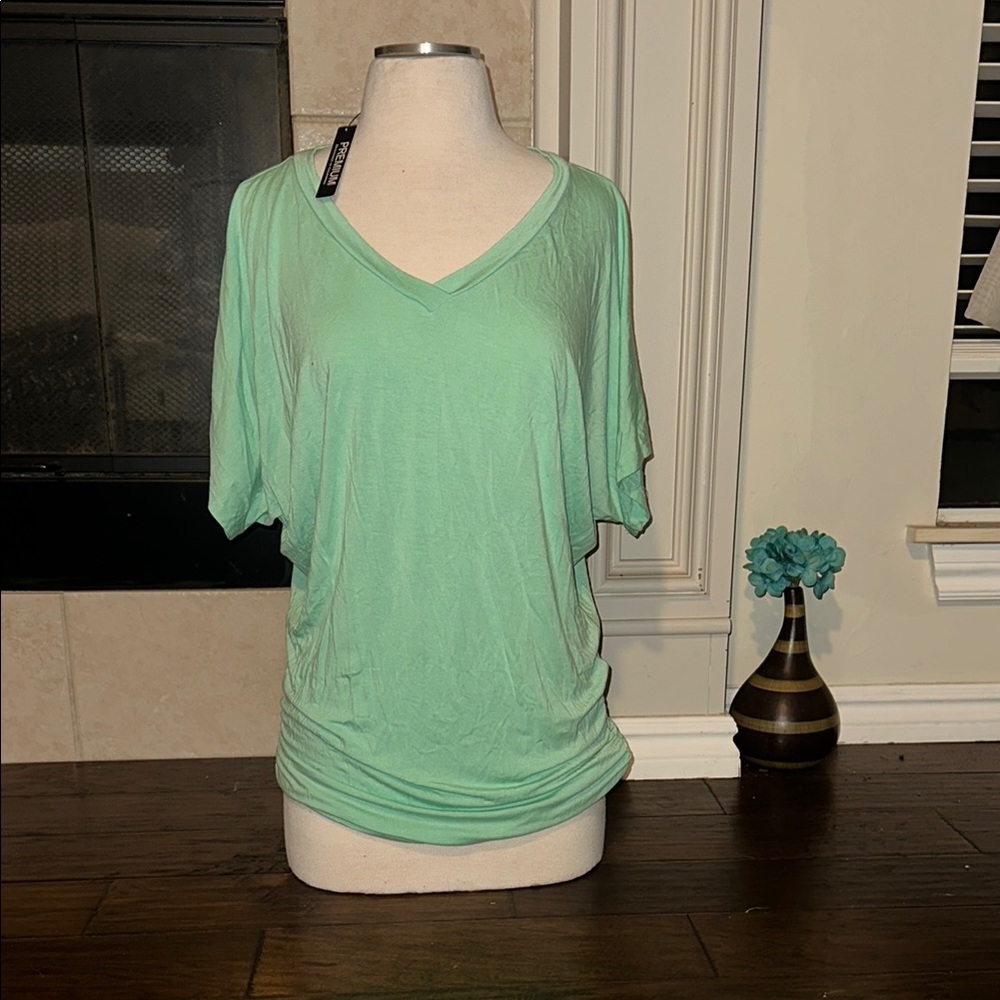 Green Relaxed Ruched Blouse “Made by Johnny”